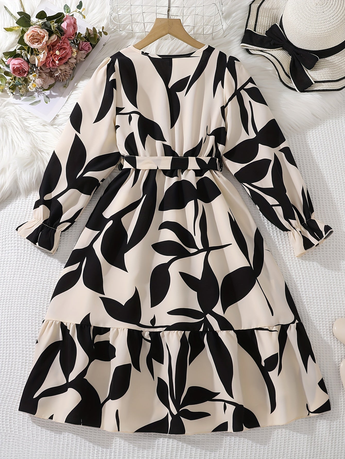 Elegant Girls' Black Leaves Printed Dress - V-Neck, Long Sleeve with Belt Detail, Knee-Length, Perfect for Spring & Autumn Casual, School, Birthday Outings - Polyester, Machine Washable, Clothes for Girls