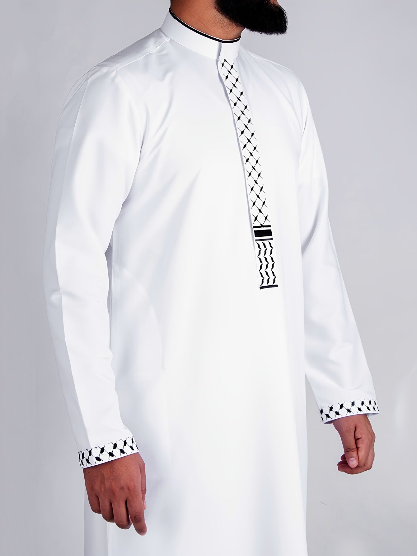 Elegant Men's White Kandora with Black Stripe & Embroidery - Classic Ramadan Attire, Polyester & Elastane Blend, Non-Stretch, Hand Washable, Stand Collar, All-Season Arabian Robe