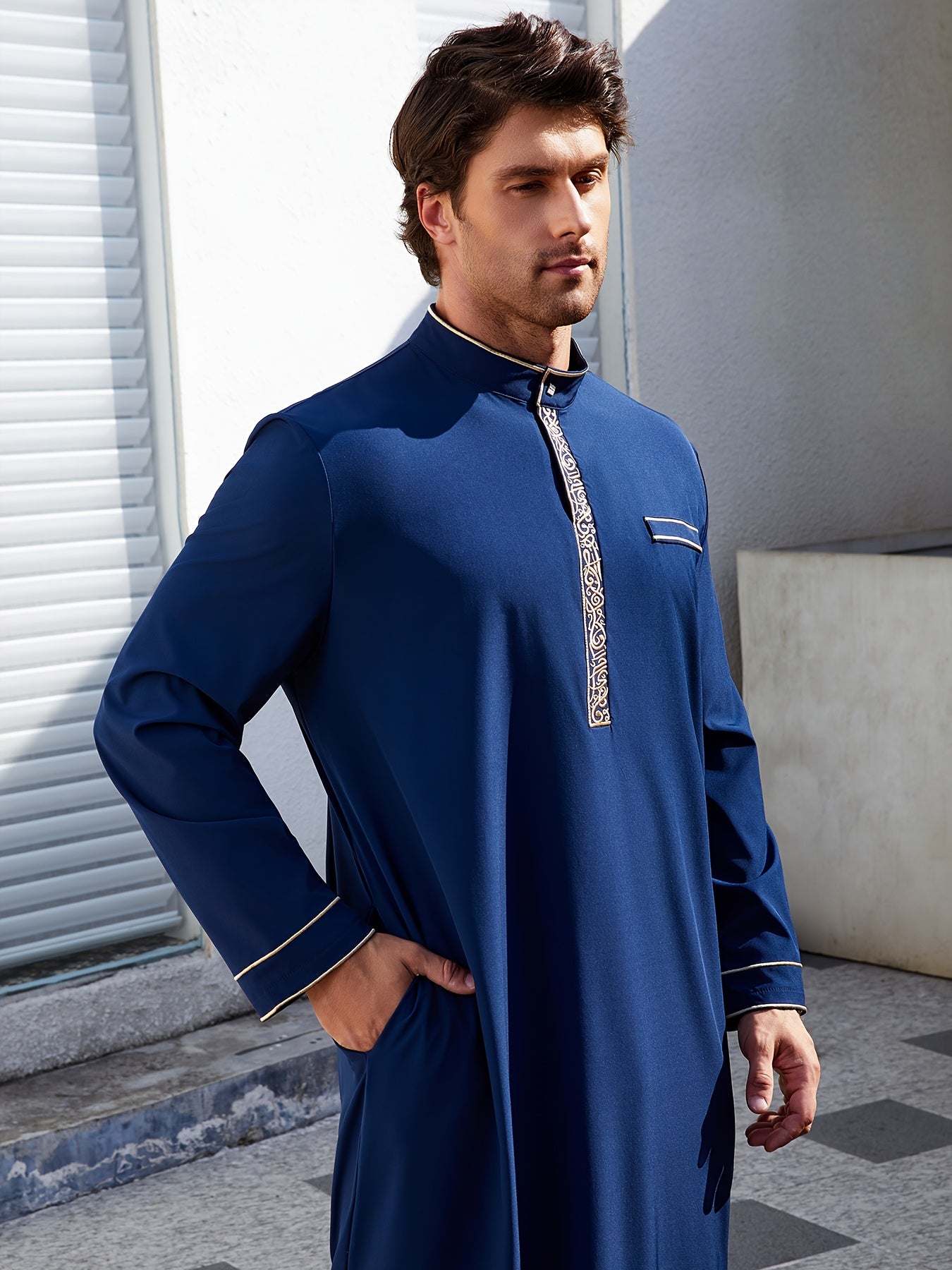 Men'S Islamic Muslim Arabic Collar Golden Embroidered Long Robe for All Seasons, Suitable for Eid Al-Fitr And Eid Al-Adha.